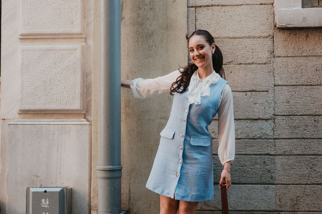 The Art of Transitional Dressing: Taking One Dress from Workday to Weekend