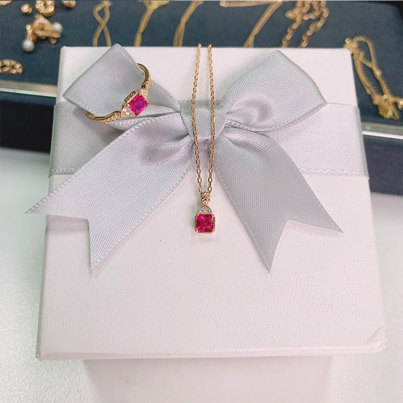 Light Luxury Women's Necklace Sterling Silver Gold Plated Inlay