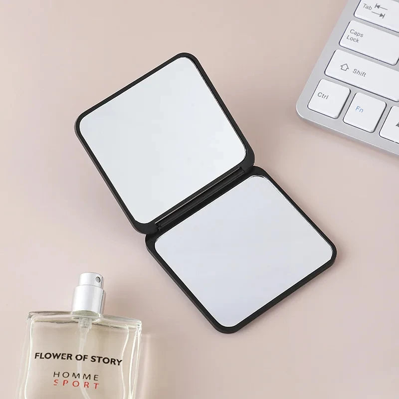 folding makeup mirror, view 4 - MRSLM