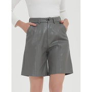 knee-length PU leather shorts, view 5 - MRSLM