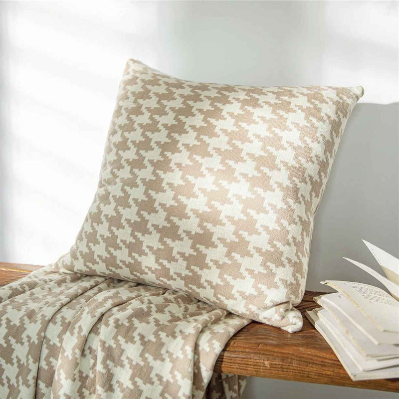 classic houndstooth throw pillow cover, view 4 - MRSLM