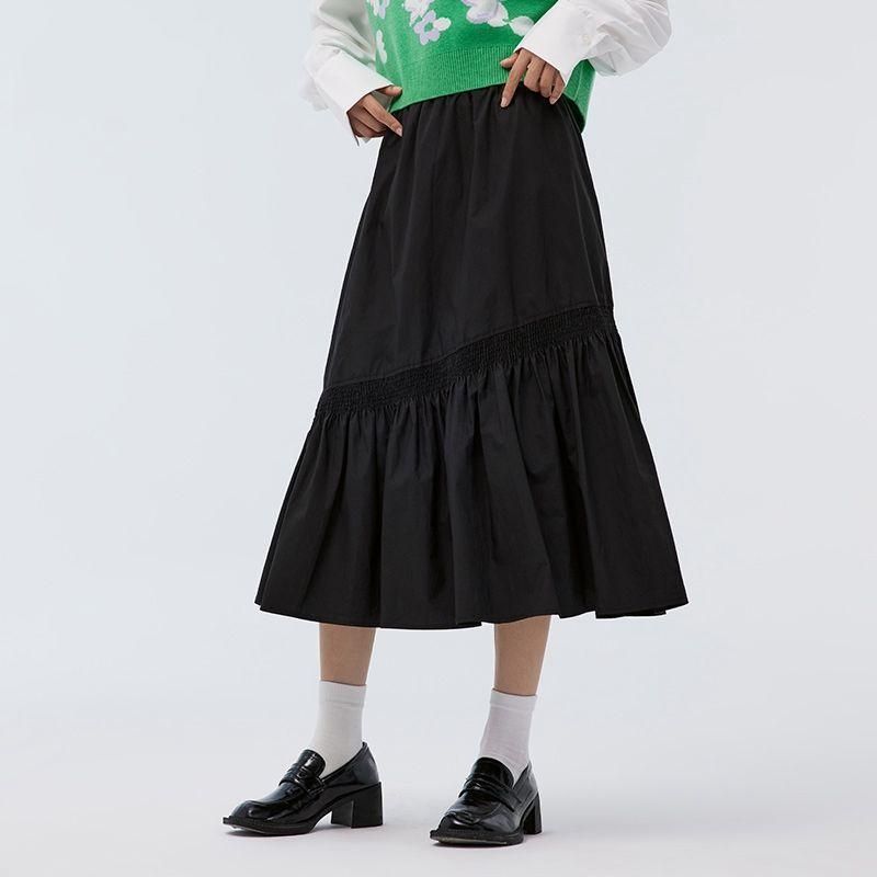 elegant mid-calf black skirt, view 3 - MRSLM