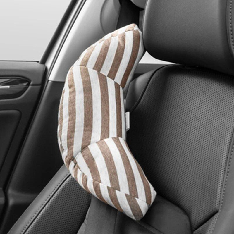 Kid-friendly car seat belt pillow, view 3 - MRSLM