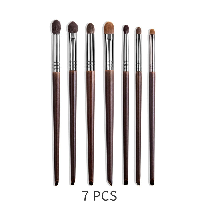 Natural Makeup Brushes Set: 24-Piece Eyeshadow Brush Kit