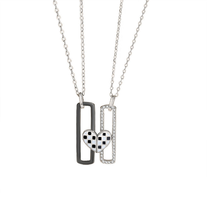 Black And White Check Clavicle Chain