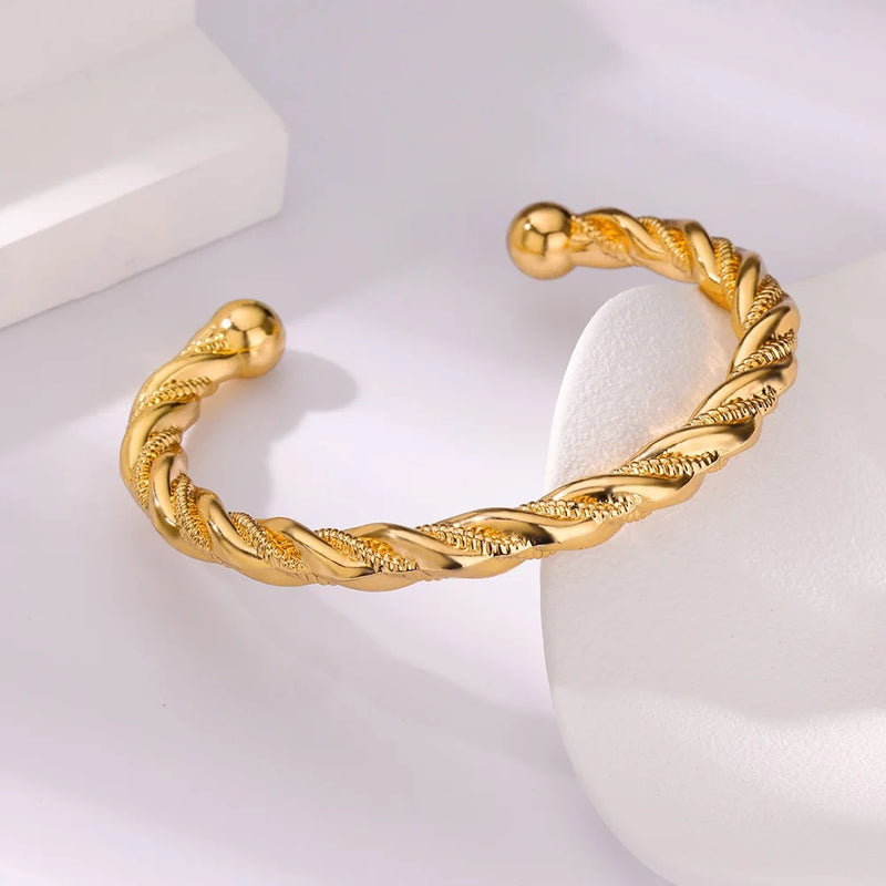 Twisted cuff bangle for women - MRSLM