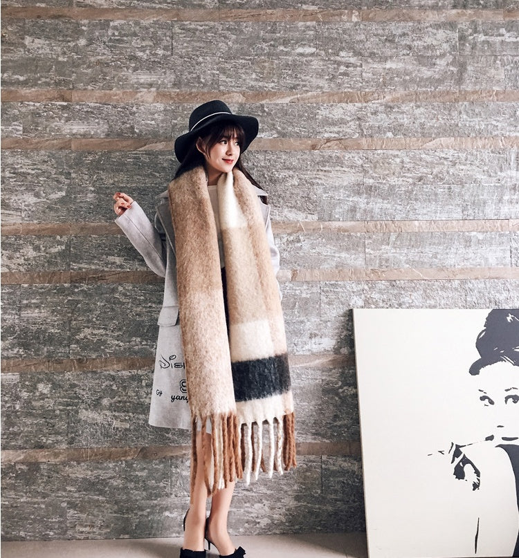 Cashmere-inspired scarf, view 5 - MRSLM