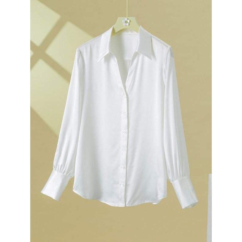 silk v-neck blouse, view 10 - MRSLM