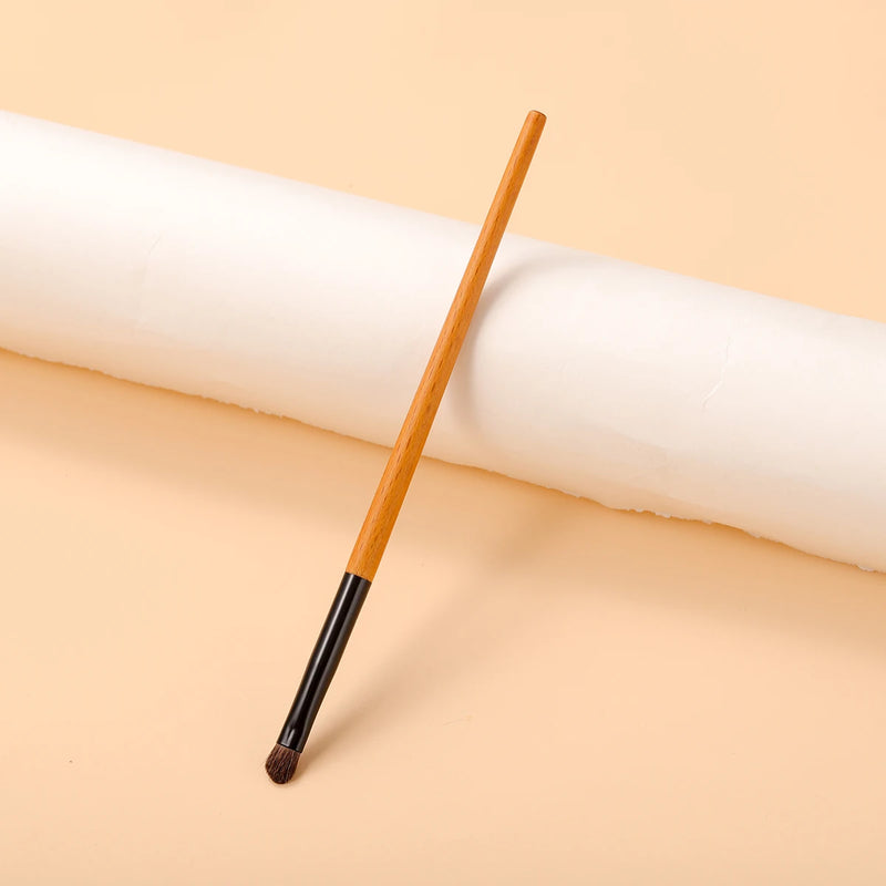 eye makeup brush for crease, eyeshadow and highlighter, view 7 - MRSLM