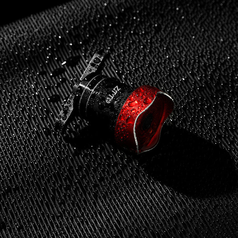 USB rechargeable bicycle tail light, view 5 - MRSLM