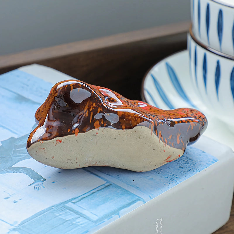 mini ceramic vase, view 9 - MRSLM