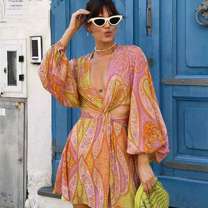 Women's long sleeve cutout print dress - MRSLM