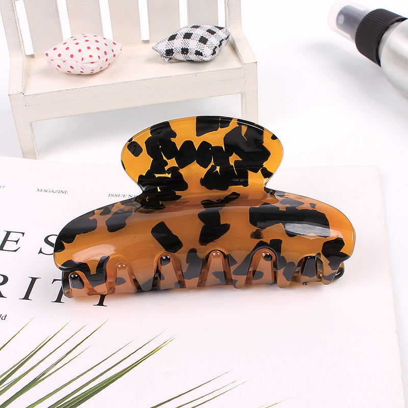 acrylic hair clip, view 3 - MRSLM