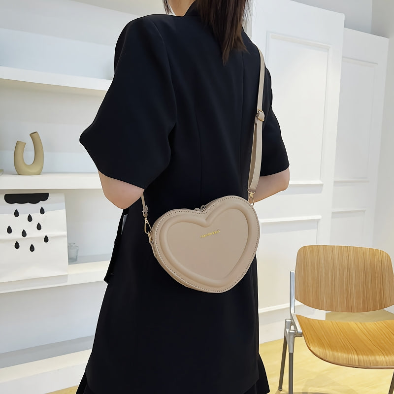 Chic Heart-Shaped Crossbody Bag