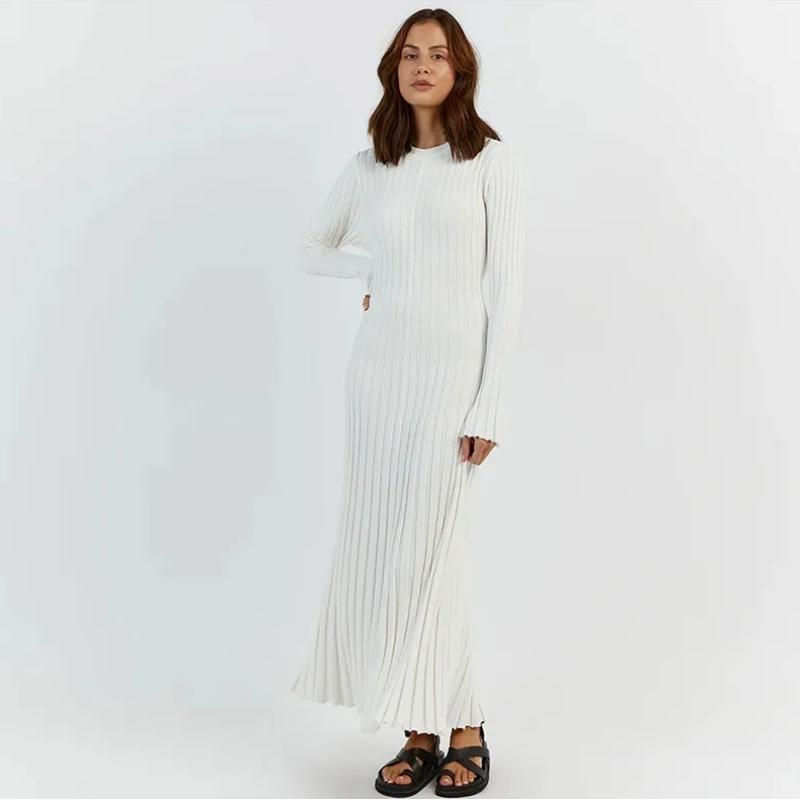 elegant pleated knit dress, view 26 - MRSLM