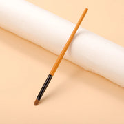 eye makeup brush for crease, eyeshadow and highlighter, view 10 - MRSLM