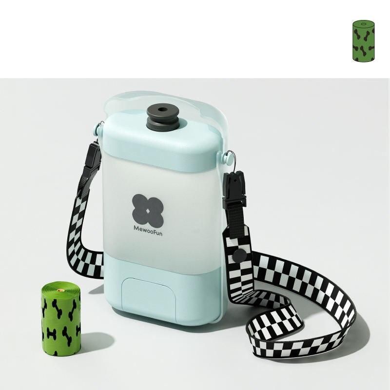 Pet water bottle and feeder, view 12 - MRSLM