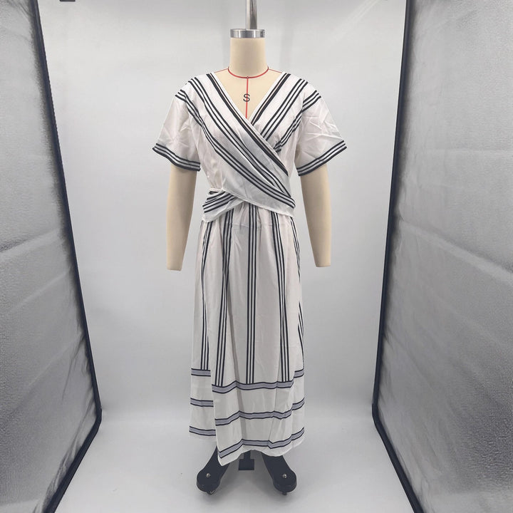 Summer Vacation V-Neck Womens Short-Sleeve Pleated Maxi Dress