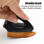 car interior and LP record cleaning brush, view 8 - MRSLM