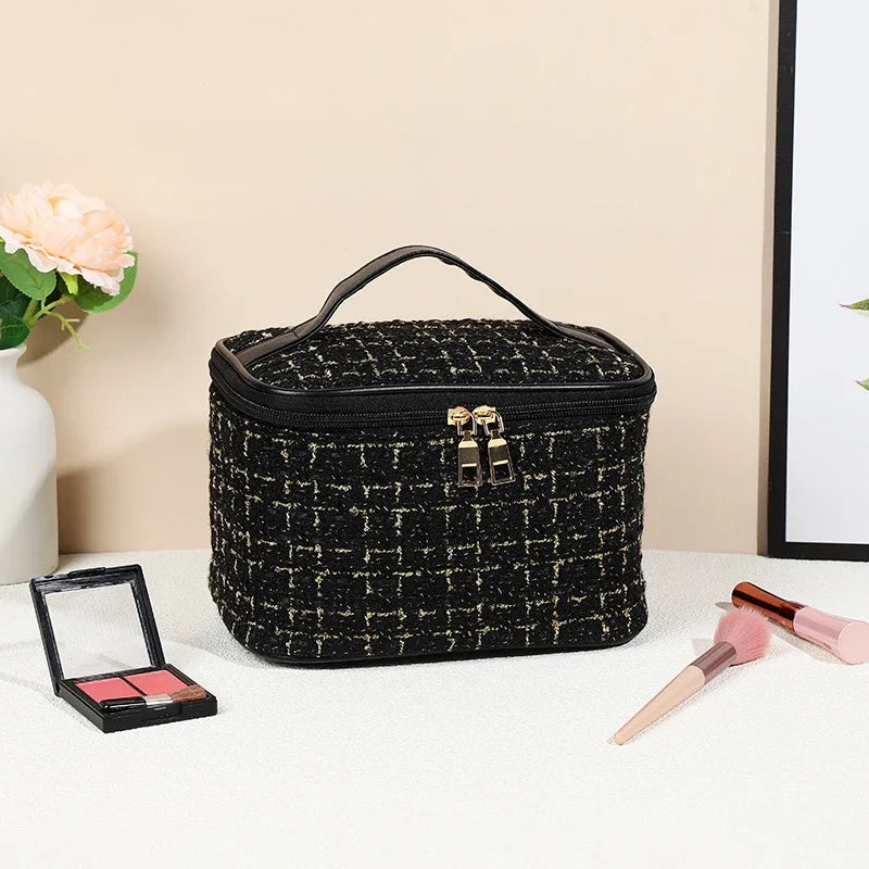outdoor multifunction travel cosmetic bag, view 3 - MRSLM