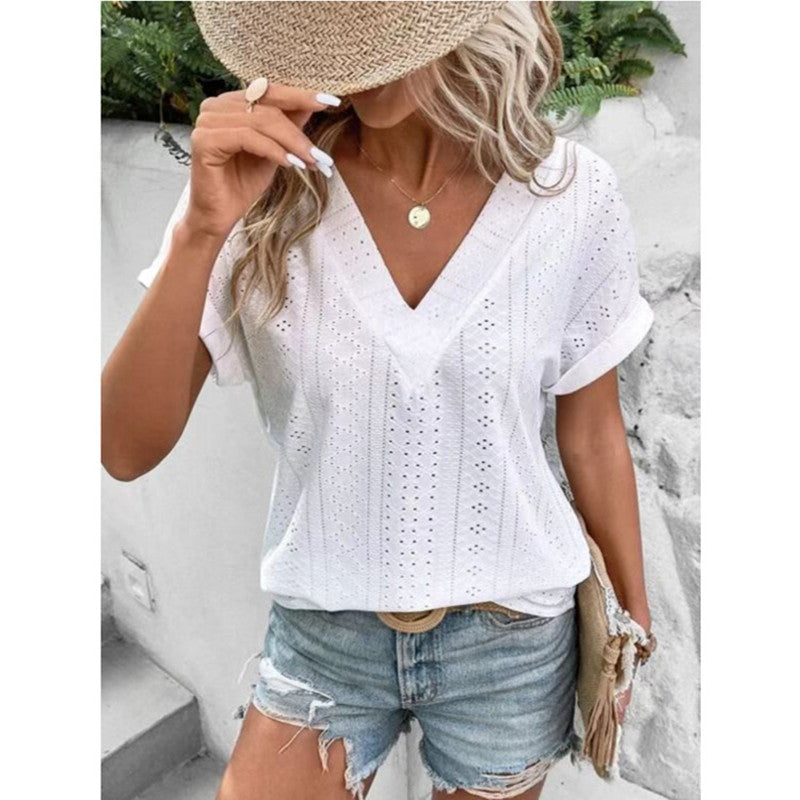 women's v-neck loose 3/4 sleeve t-shirt, view 2 - MRSLM