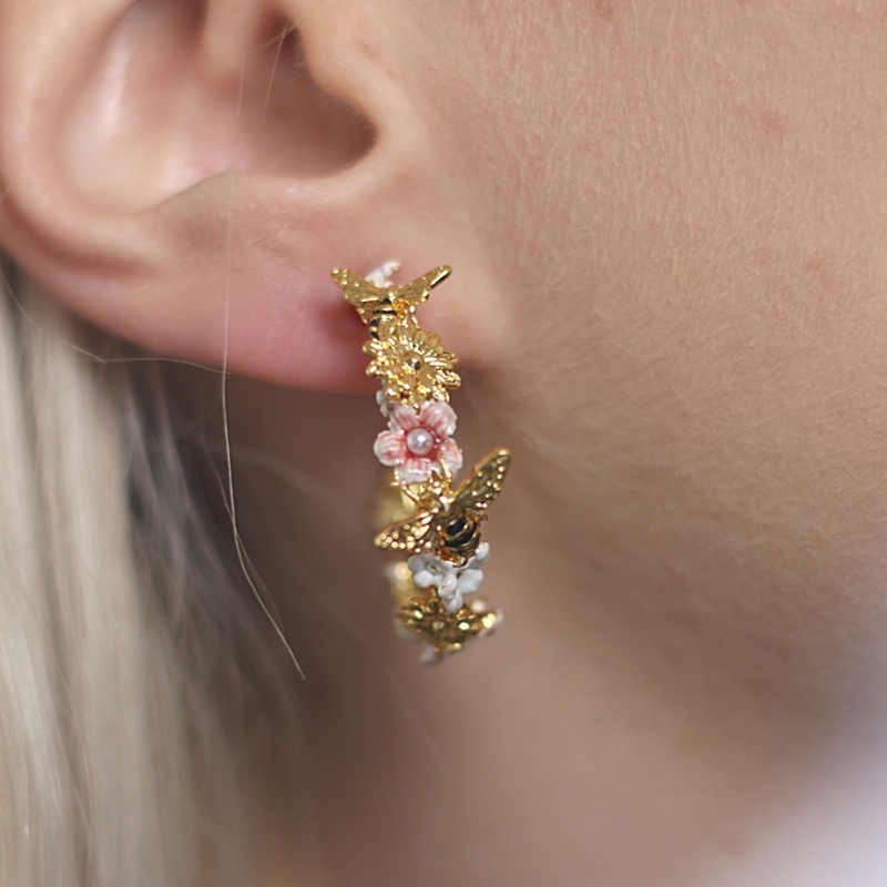 Cartoon Fairy Tale Style Enamel Painted Flower Petals Small Bee Inlaid Jewel Earrings