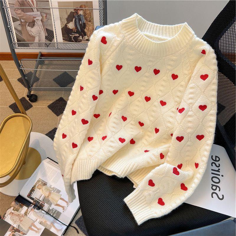 Women's heart cable-knit pullover sweater, view 3 - MRSLM