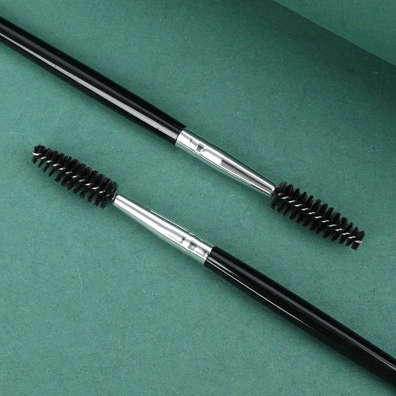 Eyebrow and eyelash brush, view 4 - MRSLM