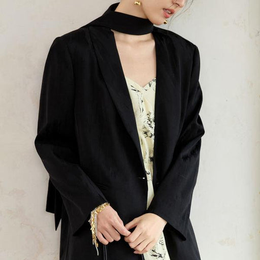 black blazer coat with neckline ribbon - MRSLM
