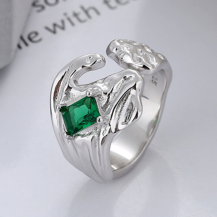 Wrinkled Texture Inlaid With Green Zircon Personalized Opening Ring