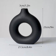 minimalist circular ceramic vase, view 5 - MRSLM