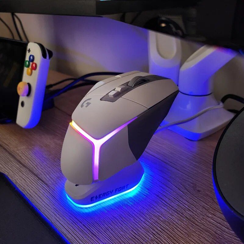 Wireless Gaming Mouse Charging Dock with RGB Indicator