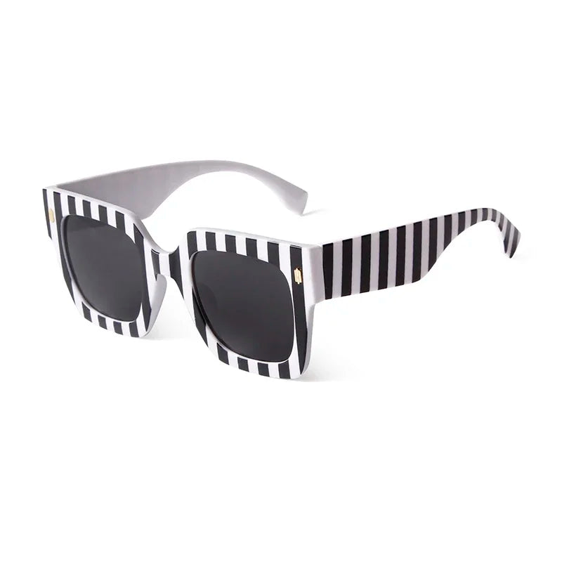 retro square frame cat eye sunglasses, view 2 - MRSLM