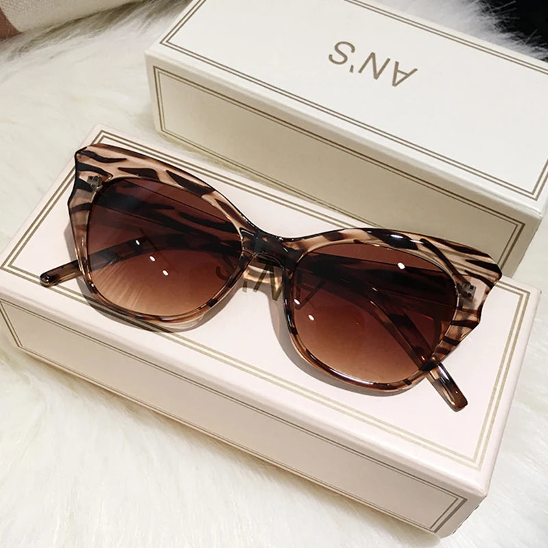 Vintage Cat Eye Sunglasses