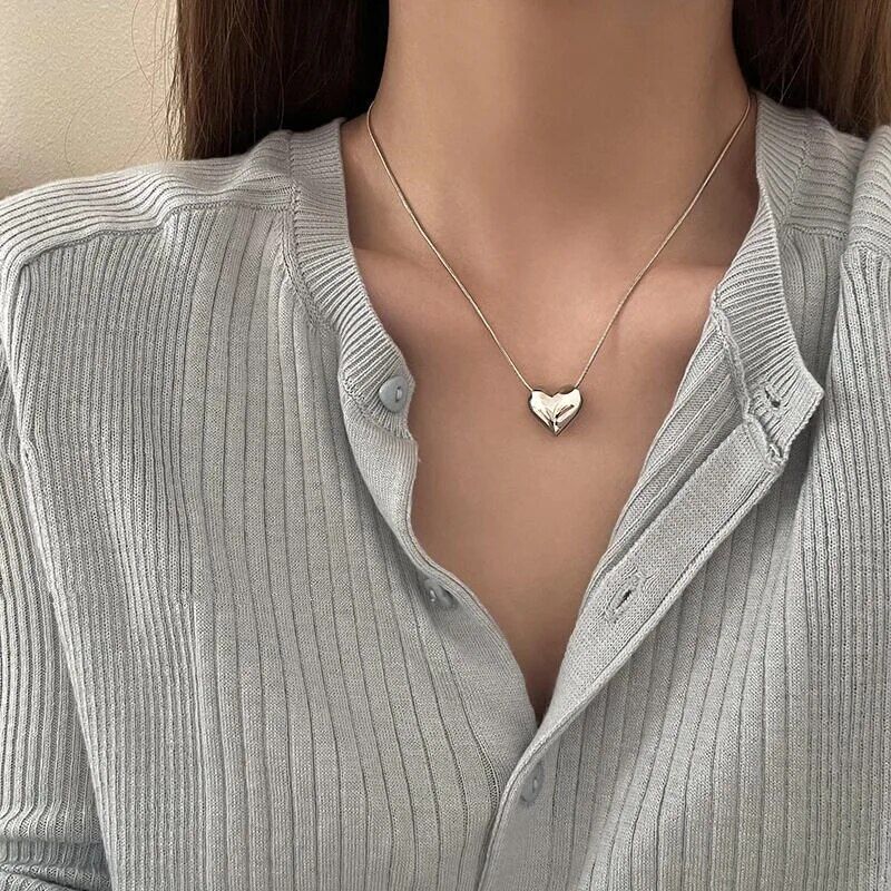 vintage heart pendant necklace, view 5 - MRSLM