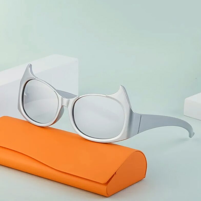 oversized cat eye sunglasses, view 17 - MRSLM