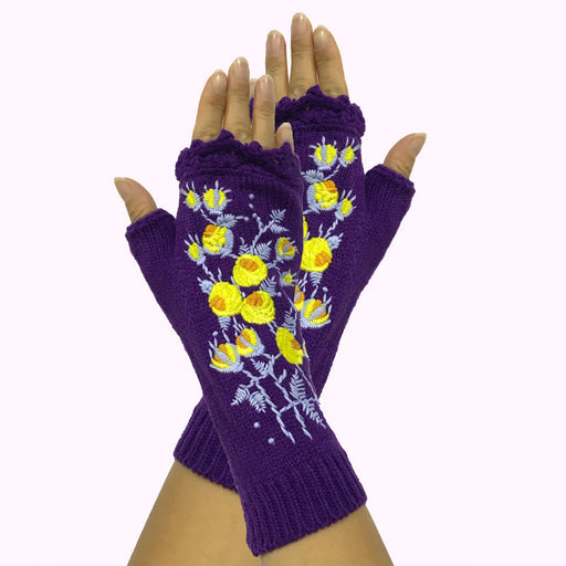 Women's knitted embroidery gloves - MRSLM