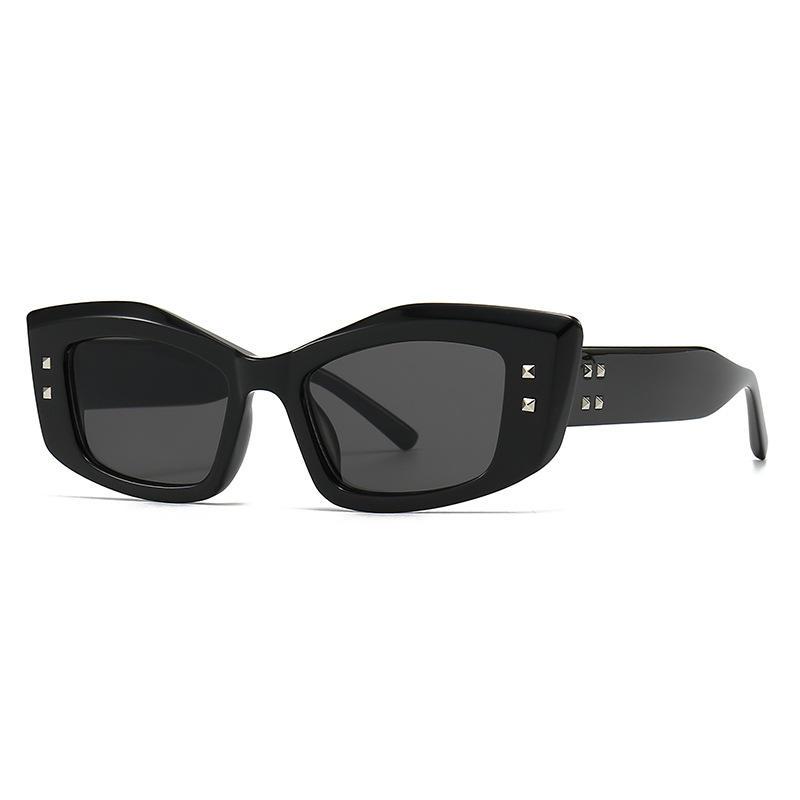 Retro cat eye rivet sunglasses - MRSLM