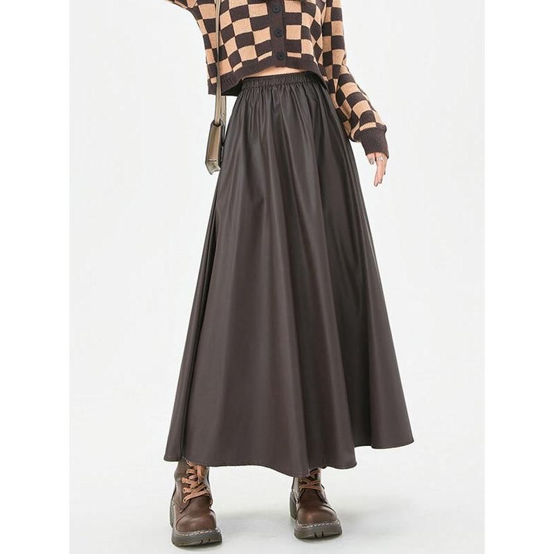A-line faux leather maxi skirt, view 4 - MRSLM