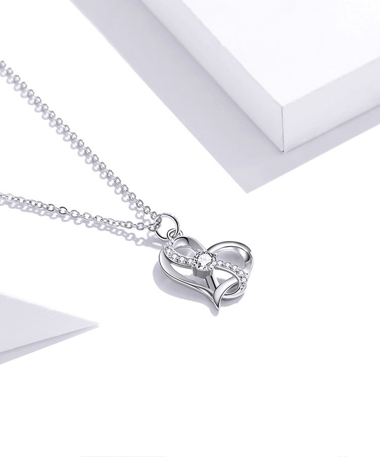 Heart-shaped Hollow Inlaid Zircon S925 Necklace