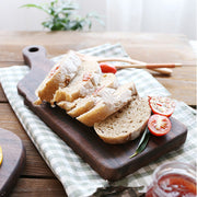 black walnut chopping board, view 5 - MRSLM