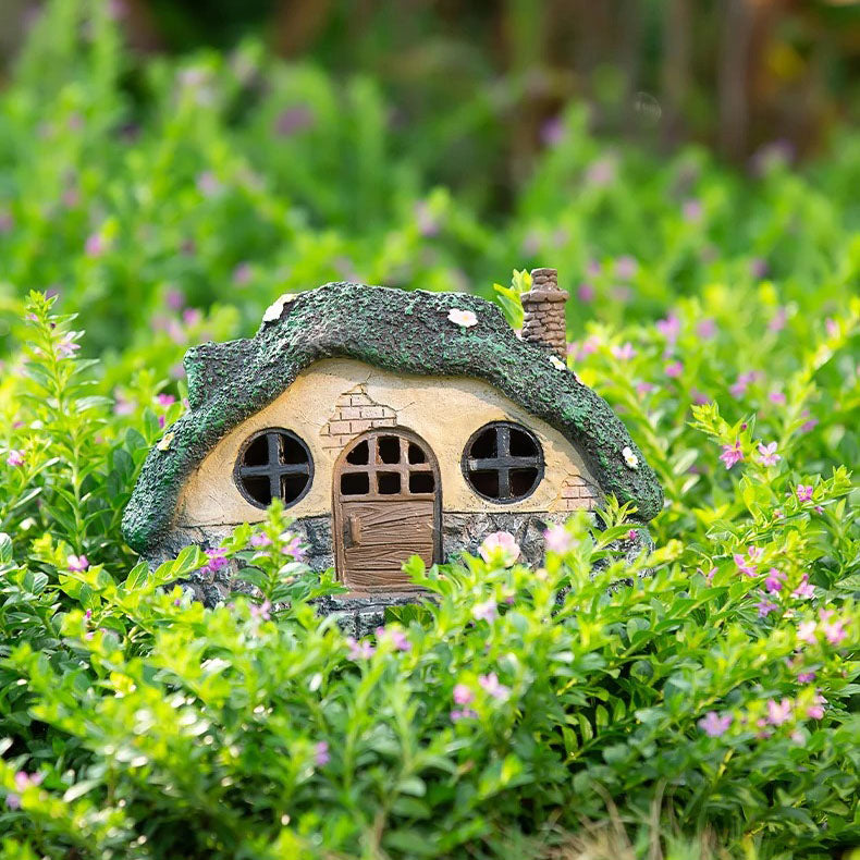 solar fairy garden shed statue light, view 5 - MRSLM