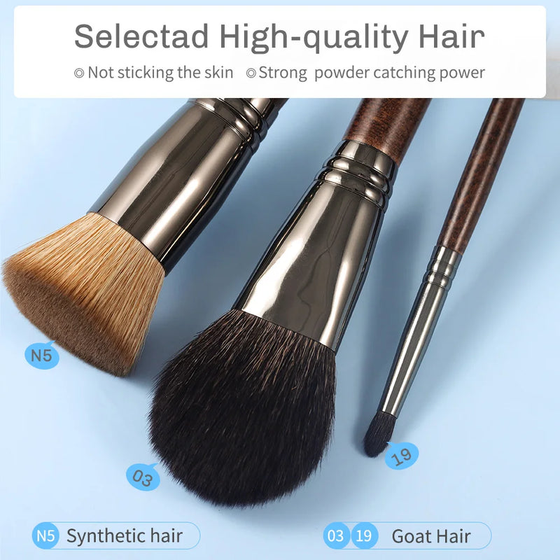 3-piece makeup brush set with bag, view 3 - MRSLM