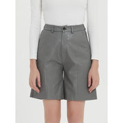 knee-length PU leather shorts, view 6 - MRSLM