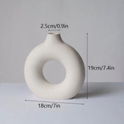 minimalist circular ceramic vase, view 4 - MRSLM