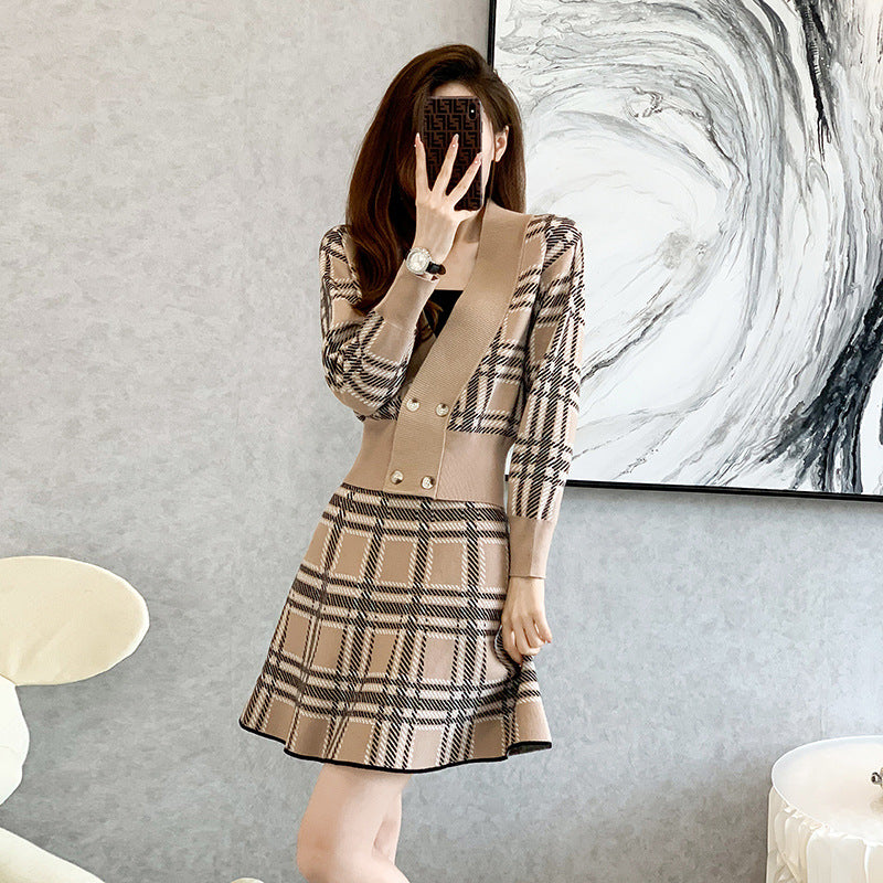 classic plaid knit two-piece skirt set, view 4 - MRSLM