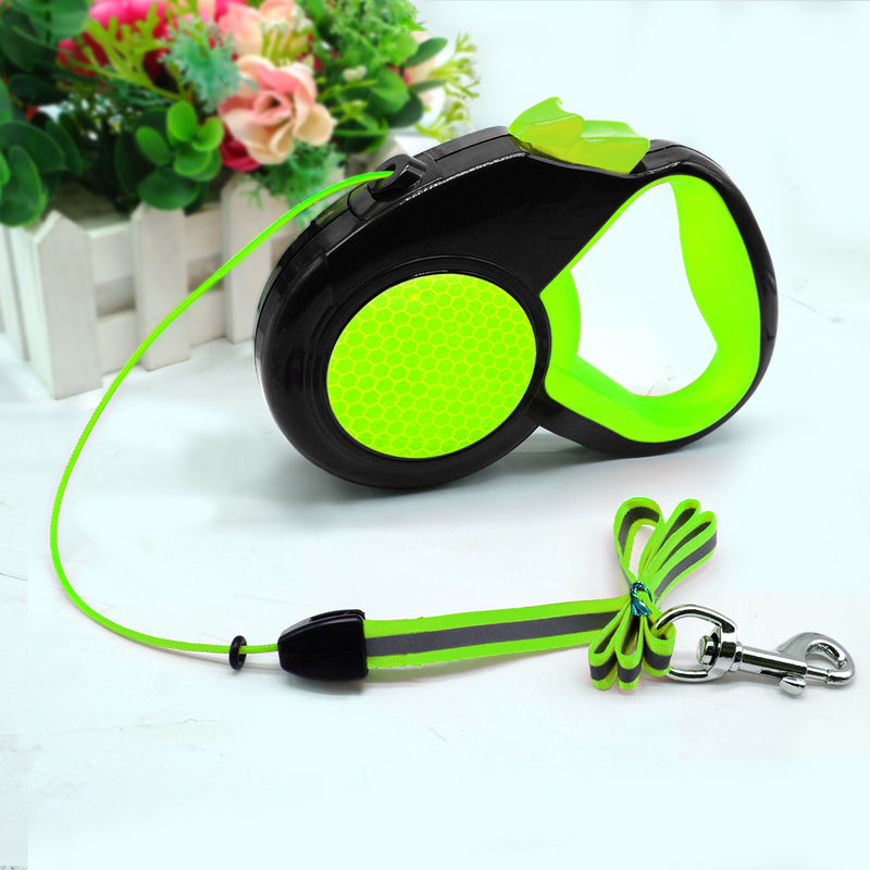 Retractable dog leash, view 2 - MRSLM
