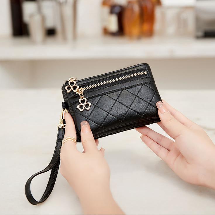 Women's Vintage Bifold Short Wallet with Wristband