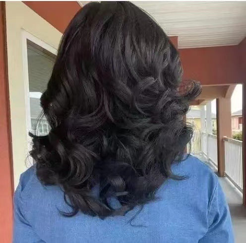 women's short straight wig with side bangs, view 3 - MRSLM