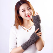 Woolen twisted half finger gloves, view 7 - MRSLM